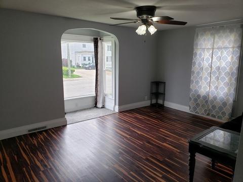 810 E 2nd St, Sterling, IL 61081 photo 11