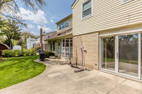 3627 Maple Leaf Dr, Glenview, IL 60026 photo 26