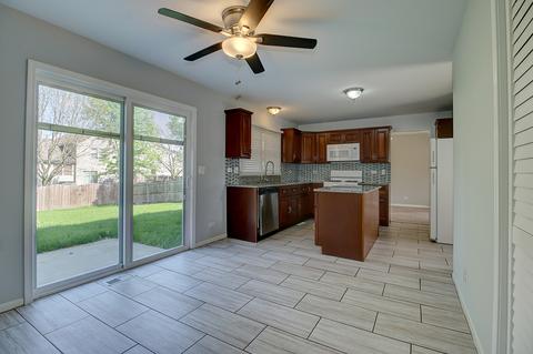 1816 Olde Mill Rd, Plainfield, IL 60586 photo 7
