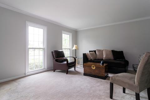 1128 Dorset Dr, Wheaton, IL 60189 photo 4
