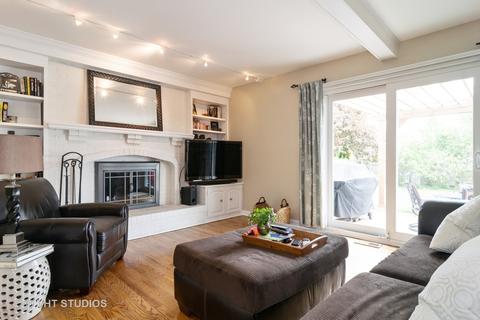 1128 Dorset Dr, Wheaton, IL 60189 photo 8