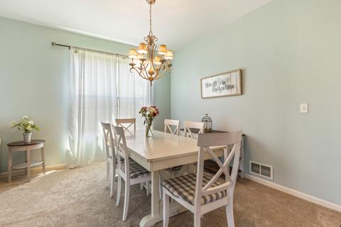 9682 Baumgartner St, Huntley, IL 60142 photo 16