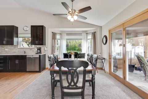 202 Switchgrass Dr, Round Lake, IL 60073 photo 6