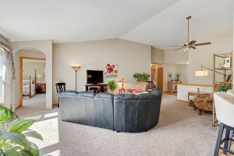 202 Switchgrass Dr, Round Lake, IL 60073 photo 10