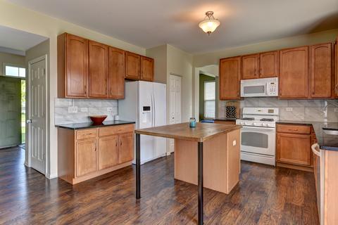 6624 Ayre Dr, Mchenry, IL 60050 photo 5
