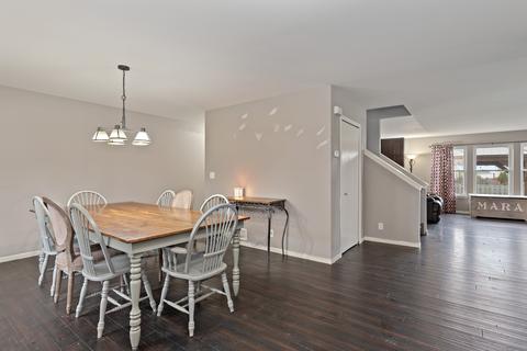 640 Walnut Ave, Maple Park, IL 60151 photo 3