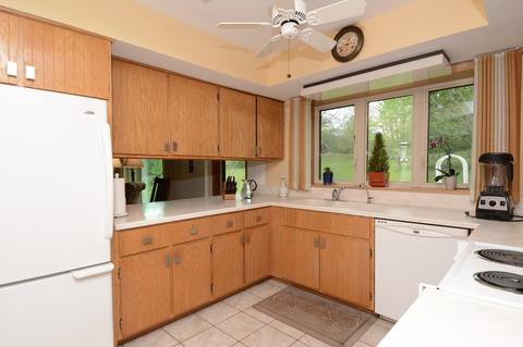 37 W271 Weld Rd, Elgin, IL 60124 photo 10