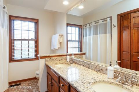 528 Flock Ave, Naperville, IL 60565 photo 12
