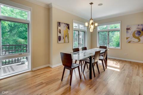 240 E 14th St, Chicago, IL 60605 photo 9