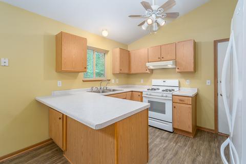 10145 Tabler Rd, Morris, IL 60450 photo 6