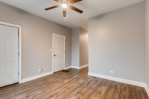 6833 S Champlain Ave, Chicago, IL 60637 photo 5