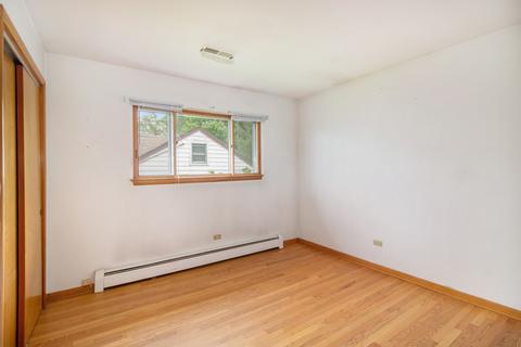 112 E Natoma Ave, Addison, IL 60101 photo 7