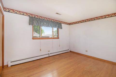 112 E Natoma Ave, Addison, IL 60101 photo 9