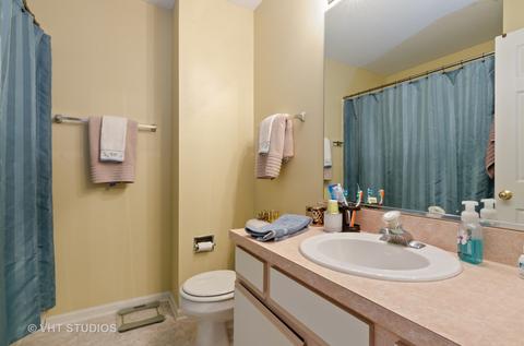 2064 Peach Tree Ln, Algonquin, IL 60102 photo 10