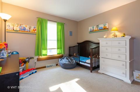 4306 Clearview Dr, Mchenry, IL 60050 photo 7