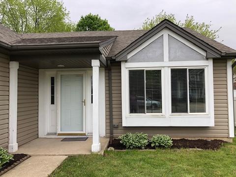 1317 Burns Dr, Elgin, IL 60120 photo 2