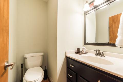 1091 Laurel Dr, Aurora, IL 60506 photo 18