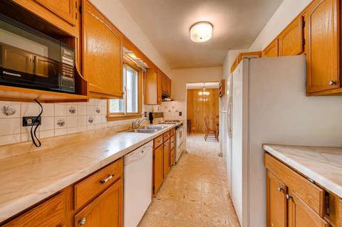 1430 Easy St, Elgin, IL 60123 photo 9