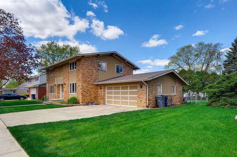 1430 Easy St, Elgin, IL 60123 photo 2