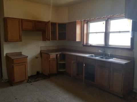 9107 S Ellis Ave, Chicago, IL 60619 photo 5