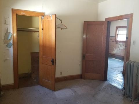 9107 S Ellis Ave, Chicago, IL 60619 photo 11