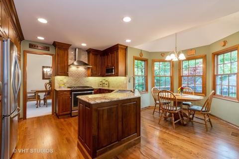 429 Dodson St, Geneva, IL 60134 photo 4