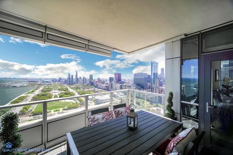 340 E Randolph St #4206, Chicago, IL 60601 photo 2