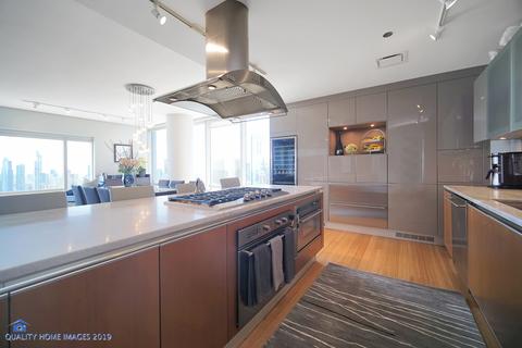 340 E Randolph St #4206, Chicago, IL 60601 photo 8