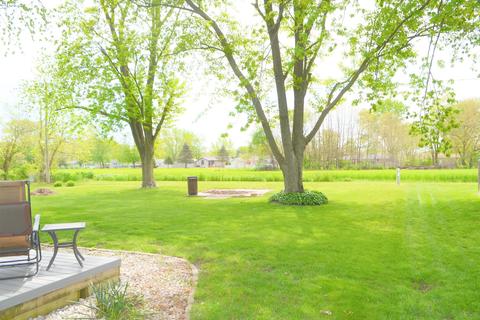 4838 W Doris Dr, Kankakee, IL 60901 photo 2