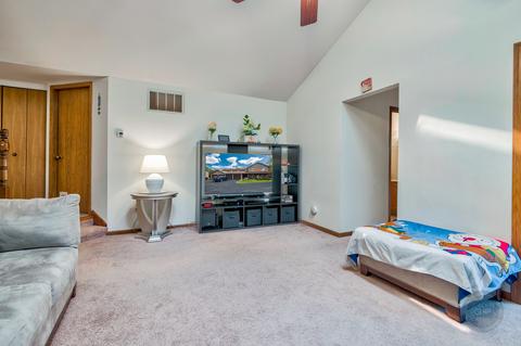 978 West Ct #D, Naperville, IL 60563 photo 6