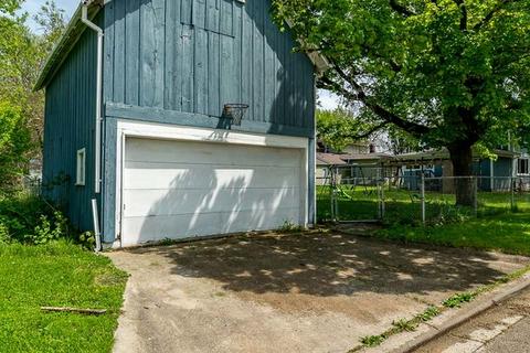 602 E State St, Cherry Valley, IL 61016 photo 17