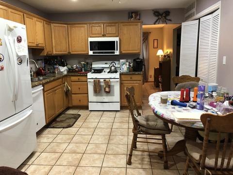 1260 Golfview St, Aurora, IL 60506 photo 5