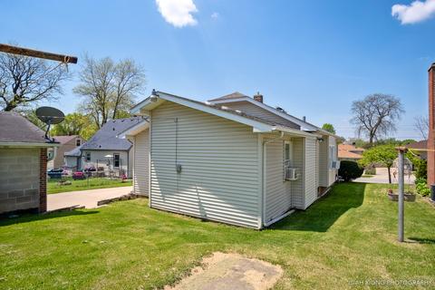 247 Trask St, Aurora, IL 60505 photo 25