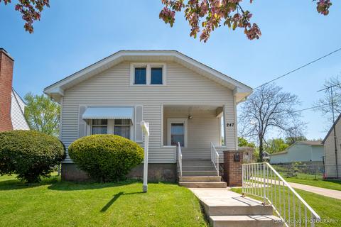 247 Trask St, Aurora, IL 60505 photo 2
