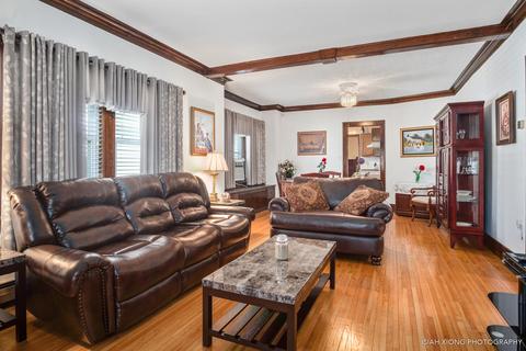 247 Trask St, Aurora, IL 60505 photo 3