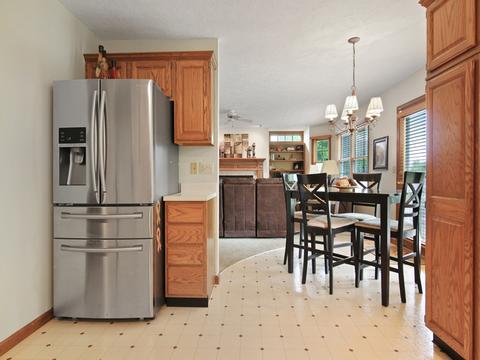 1602 E Ironwood Dr, Normal, IL 61761 photo 7