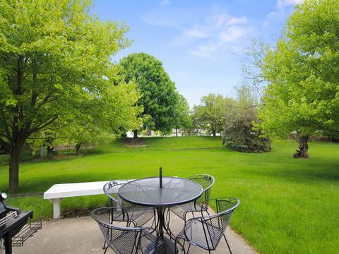 1602 E Ironwood Dr, Normal, IL 61761 photo 2