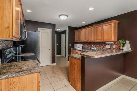 1203 Blue Bill Way, Normal, IL 61761 photo 4