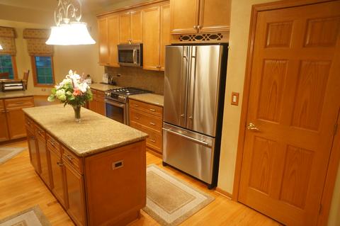 16535 Christopher Dr, Lemont, IL 60439 photo 5