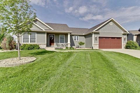 2110 Denton Ln, Normal, IL 61761 photo 2