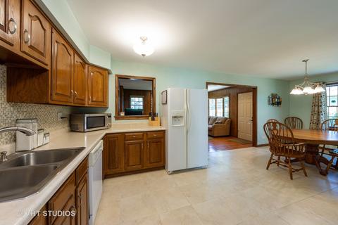 4009 Wilke Rd, Rolling Meadows, IL 60008 photo 5