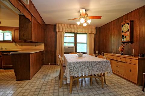 2995 Waldron Rd, Kankakee, IL 60901 photo 4