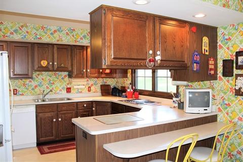 2006 Terrace Ln, Morrison, IL 61270 photo 10