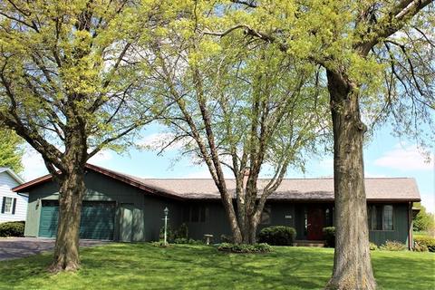 2006 Terrace Ln, Morrison, IL 61270 photo 1