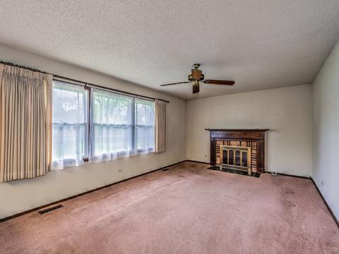 1123 Monroe Dr, Bartlett, IL 60103 photo 11