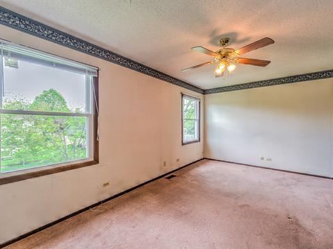 1123 Monroe Dr, Bartlett, IL 60103 photo 17
