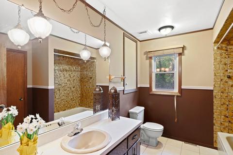 3045 Carpenter St, Steger, IL 60475 photo 9