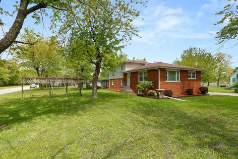 3045 Carpenter St, Steger, IL 60475 photo 2