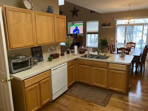 5 Shade Tree Ct, Algonquin, IL 60102 photo 3