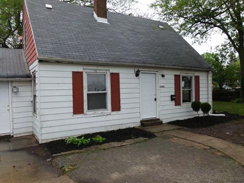 15902 Sawyer Ave, Markham, IL 60426 photo 3
